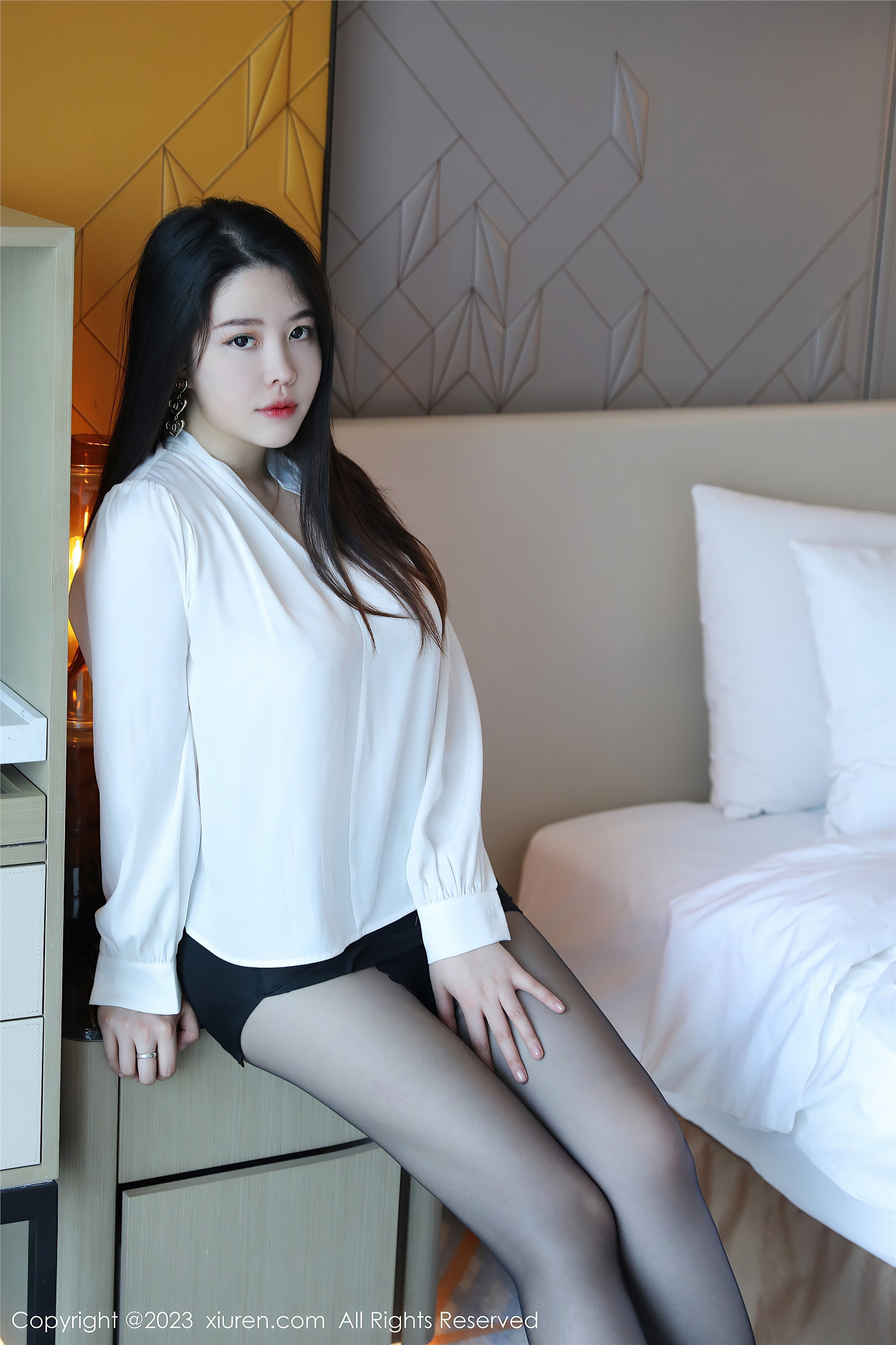 XiuRen秀人网  2023.05.23 NO.6782 樱桃小犊子